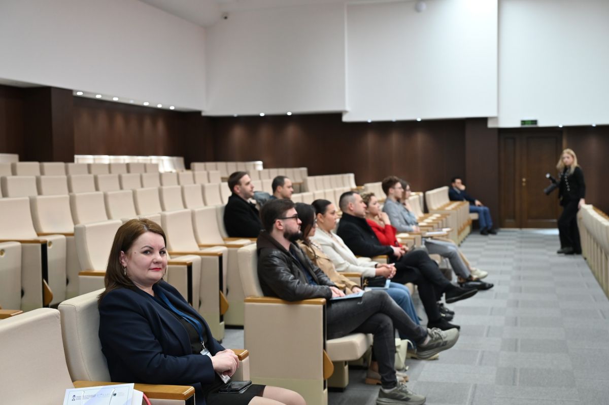 Conferință in memoriam Aureliu Gumeniuc